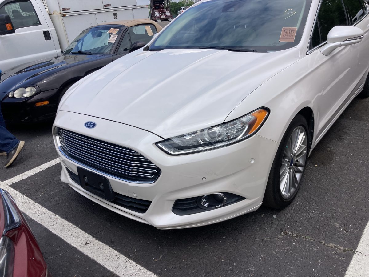 2020 Ford Fusion SE
